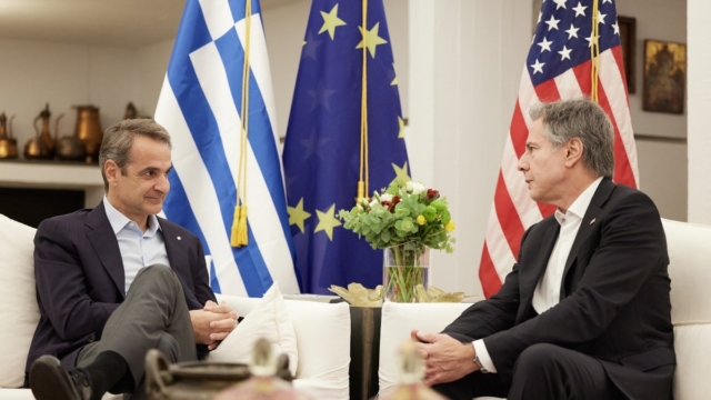Συνάντηση Μητσοτάκη – Μπλίνκεν: Καλύτερες από ποτέ οι ελληνοαμερικανικές σχέσεις – Αμυντική συνεργασία και ξεκλείδωμα F35