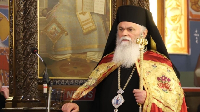 Λάβρος ο Μητροπολίτης Καλαβρύτων για την τεκνοθεσία ομόφυλων ζευγαριών: «Θέλουν να τελειώσουν το DNA του Έλληνα! Το αποτέλεσμα της αμαρτίας είναι ο θάνατος» (Video)