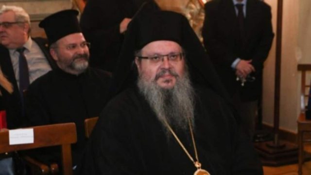 Μητροπολίτης Λαρίσης: Η βάφτιση παιδιών ομοφύλων θίγει την ιερότητα την μυστηρίου