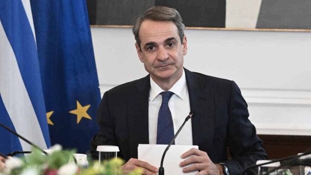 Μητσοτάκης για γάμο ομόφυλων ζευγαριών: Επιδιώκεται η ισοτιμία όλων των πολιτών – Οι ομόφυλοι γονείς θα μπορούν να κοιμούνται ήσυχοι