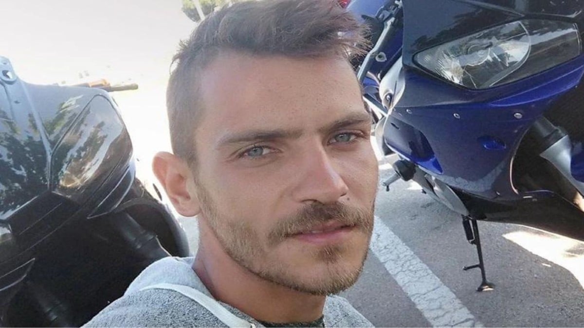 Εξαφάνιση 31χρονου στο Μεσολόγγι: Αποκαλύφθηκε το πρόσωπο-μυστήριο πίσω από τον αγνοούμενο Μπάμπη – Ποιος είναι ο άνδρας που μπορεί να δώσει τη λύση στο θρίλερ (video)