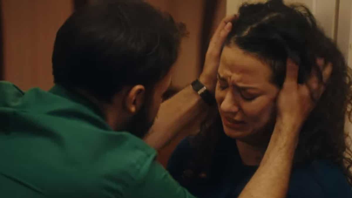 Το Ναυάγιο: «Θα πω ότι τον σκότωσα εγώ» – Ο Βασίλης δείχνει τα πραγματικά του αισθήματα για την Στέλλα (video)