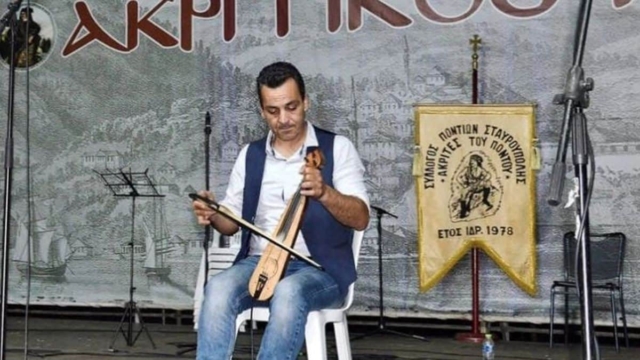 Νεκρός ξαφνικά ο Θεόδωρος Τοπαλίδης – Συγκλονίζουν οι σπαρακτικοί αποχαιρετισμοί στο facebook