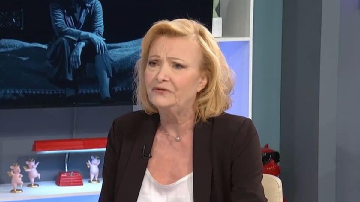 Κατάθεση ψυχής από Νέλλη Γκίνη: «Υπήρχε μια εγκυμοσύνη που διέκοψα, ήταν το μεγαλύτερο λάθος της ζωής μου» (video)