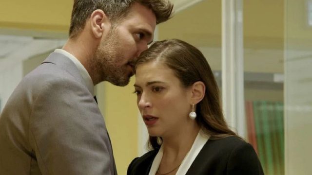 «Παγιδευμένοι»: Φρίκη στα επόμενα επεισόδια – «Εγώ σκότωσα τον…»