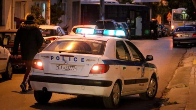 Βόλος: «Γεμίζω την καραμπίνα και έρχομαι» – 60χρονος απειλούσε τη σύζυγο και την κόρη του