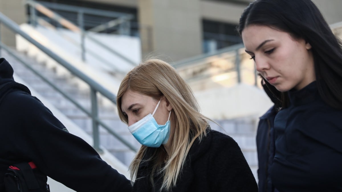 «Η Τζωρτζίνα ήταν άτυχη, είχε για μάνα τη Ρούλα Πισπιρίγκου»: «Καταπέλτης» η εισαγγελέας που ζήτησε την ενοχή της – Έβριζε η κατηγορούμενη (video)