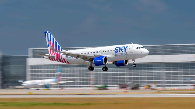 Απίθανη προσφορά από τη Sky Express: Εκπτωση έως 60% για παντού όλο το 2024!