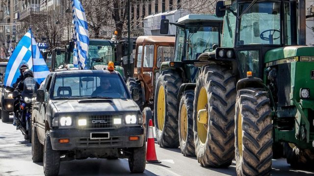 Συνεχίζονται οι αγροτικές κινητοποιήσεις: Συλλαλητήριο στην Καρδίτσα πριν το μεγάλο ραντεβού στην Agrotica (video)