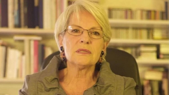 «Έφυγε» η δημοσιογράφος Ρούλα Μητροπούλου – Πέθανε η «μεγάλη κυρία των ελληνικών περιοδικών»