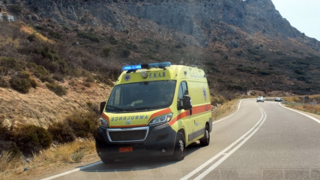 Τροχαίο στο Πικέρμι: Κλειστή η λεωφόρος Μαραθώνος στο ρεύμα προς Ραφήνα