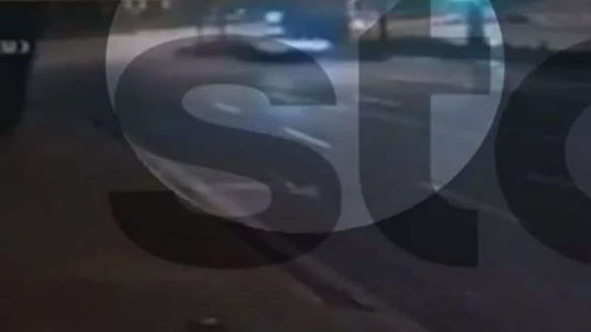 Βίντεο-σοκ από το τροχαίο δυστύχημα στη Βούλα: Η στιγμή που ο 19χρονος χάνει τον έλεγχο του αυτοκινήτου