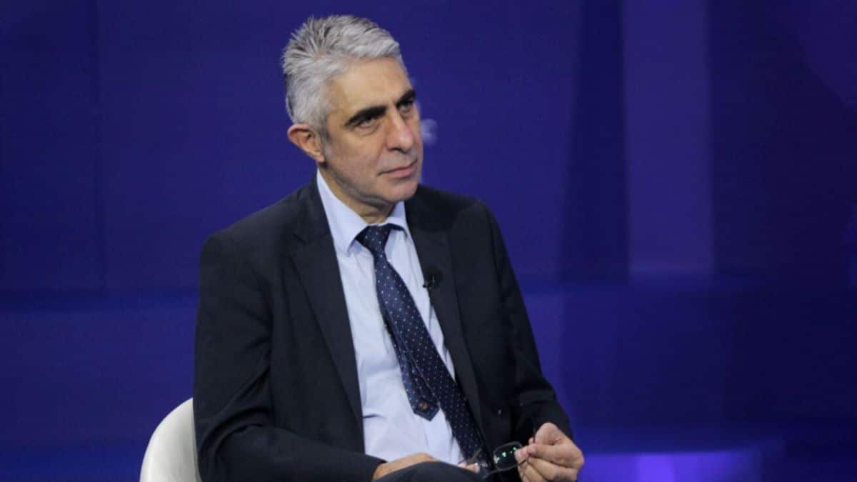 Γιώργος Τσίπρας: «Έμαθα από την τηλεόραση την απόφαση Κασσελάκη για κομματική πειθαρχία για τα ομόφυλα ζευγάρια»