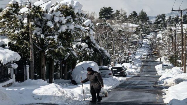 Πολική «μανία» από τα Μερομήνια – Χιόνια στην χώρα μέχρι την άνοιξη