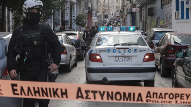 Αντιτρομοκρατική: 10 συλλήψεις που συνδέονται και με τον φάκελο στο Εφετείο Θεσσαλονίκης – Δύο εν ενεργεία πυροτεχνουργοί του στρατού ανάμεσά τους!