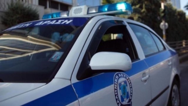 Απειλητικά τηλεφωνήματα για βόμβα στις ΔΟΥ Κηφισιάς και Πειραιά