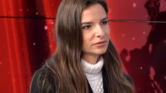 Εριέττα Κούρκουλου για το νομοσχέδιο των ομόφυλων ζευγαριών: «Πρώτη φορά εδώ και χρόνια αισθάνομαι περήφανη για τη χώρα μου»