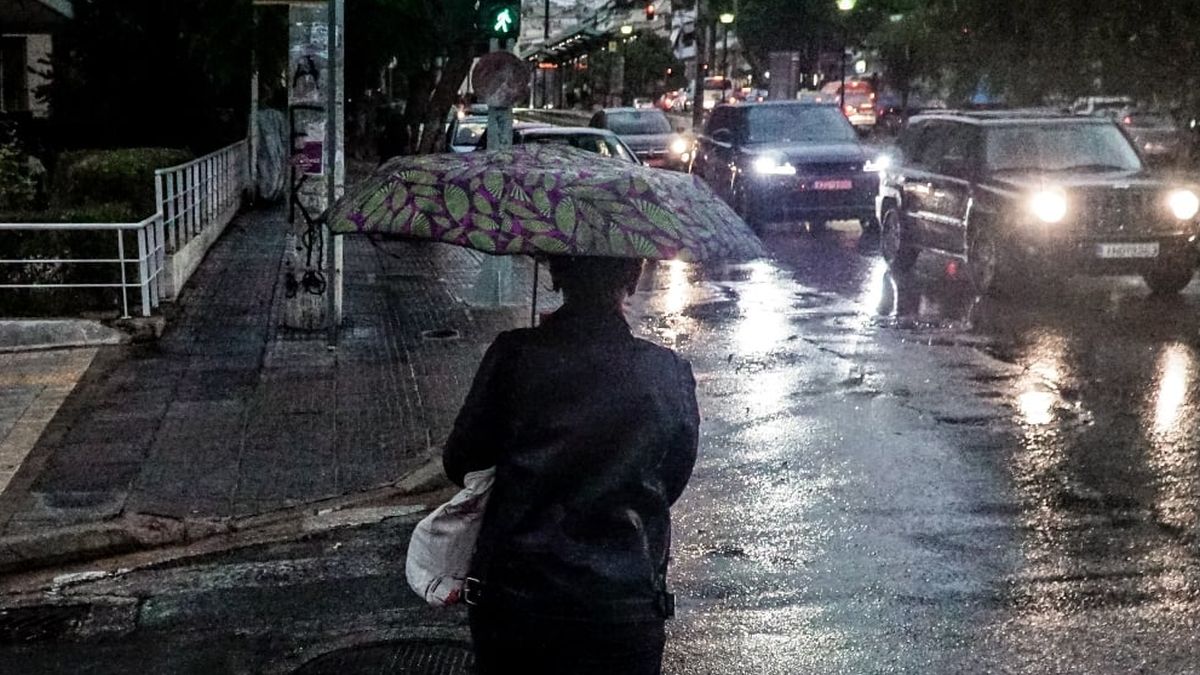 Καιρός σήμερα 19/2: Συννεφιά και μικρή πτώση της θερμοκρασίας – Σε ποιες περιοχές θα βρέξει (video)