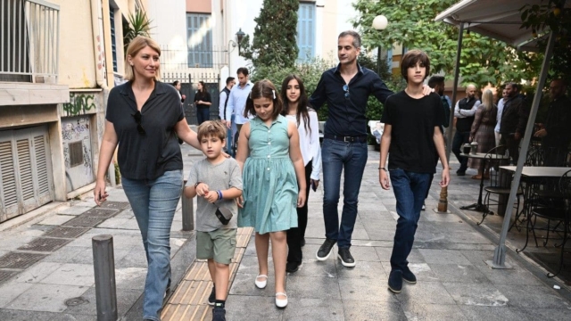 Κι όμως: Αυτή τη δουλειά θέλει να κάνει ο γιος της Σίας Κοσιώνη και του Κώστα Μπακογιάννη