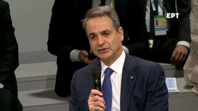Μητσοτάκης για νομοσχέδιο ομόφυλων ζευγαριών: «Είμαι περήφανος που εισηγήθηκα μία απόφαση-ορόσημο για τη χώρα μου»