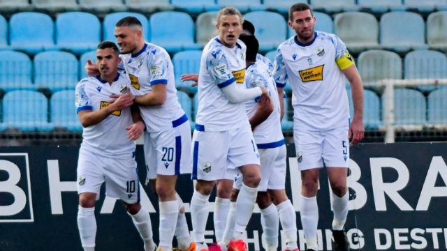 Super League: Τεράστιο «διπλό» παρά τα δύο χαμένα πέναλτι για τη Λαμία –  «Πετάει» στην 6άδα