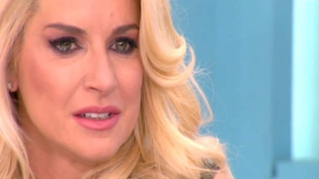 Κατάθεση ψυχής από τη Μαρία Μπεκατώρου: «Παρακαλούσα τον Θεό να φύγει ο πατέρας μου ήρεμα χωρίς να ταλαιπωρηθεί»