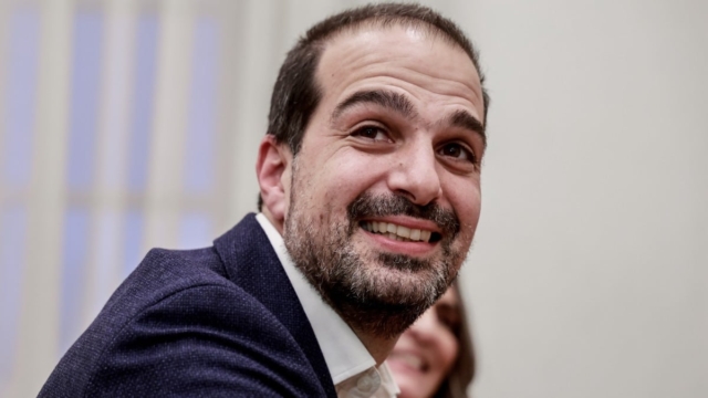 «Βόμβα» στην πολιτική σκηνή της χώρας: Στη Νέα Αριστερά ο Γαβριήλ Σακελλαρίδης – Αυτός θα είναι ο ρόλος του μετά τη συνάντηση με Χαρίτση