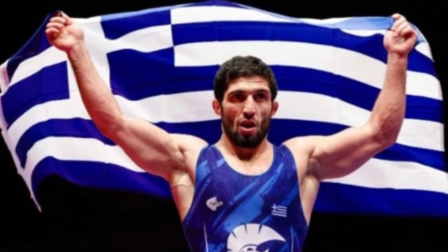 Πάλη: Πρωταθλητής Ευρώπης ξανά ο Νταουρέν Κουρουγκλίεφ – Χρυσό μετάλλιο για την Ελλάδα