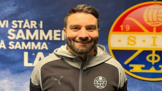 Σοκ στην Νορβηγία: Ο νέος προπονητής της της Στρόμσγκοντσετ πέθανε στην πρώτη προπόνηση – Ήταν 39 ετών