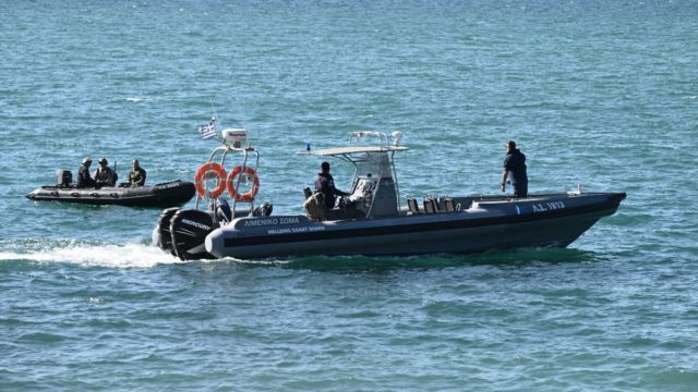 «Θρίλερ» στη Ρόδο: Ψαράς εντόπισε ακέφαλο πτώμα σε θαλάσσια περιοχή