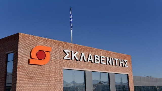 H Φρου Φρου εισέρχεται δυναμικά στην Ελλάδα σε καταστήματα Σκλαβενίτης