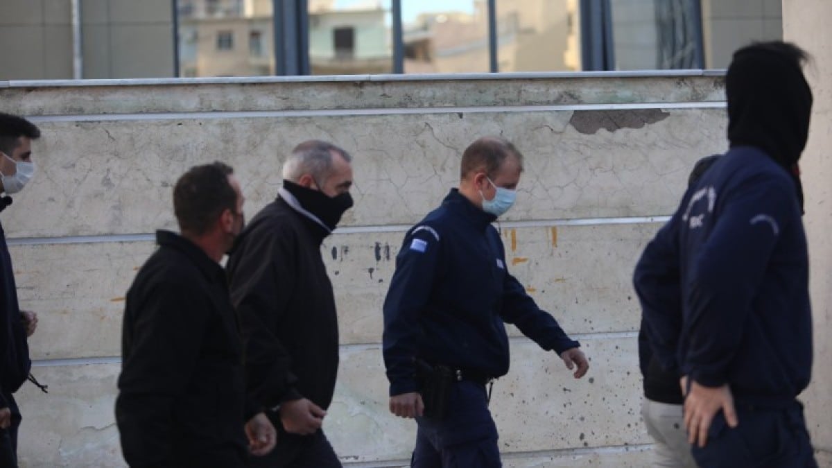 Σεπόλια: Οργή για την πρόταση απαλλαγής του Μίχου για βιασμό και μαστροπεία