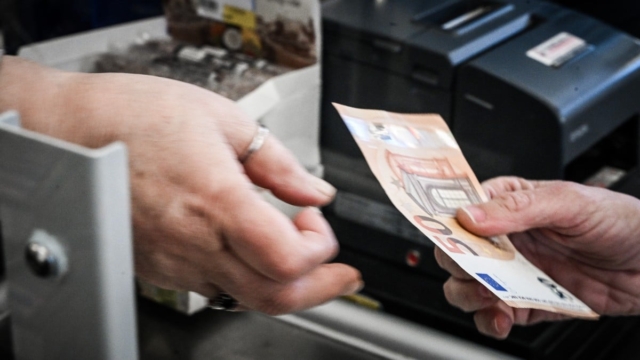 Ακρίβεια: Τα 3+1 μέτρα της κυβέρνησης για μειώσεις σε πάνω από 3.000 προϊόντα – Οι 108 μάρκες με πτώση στη μέση τιμή