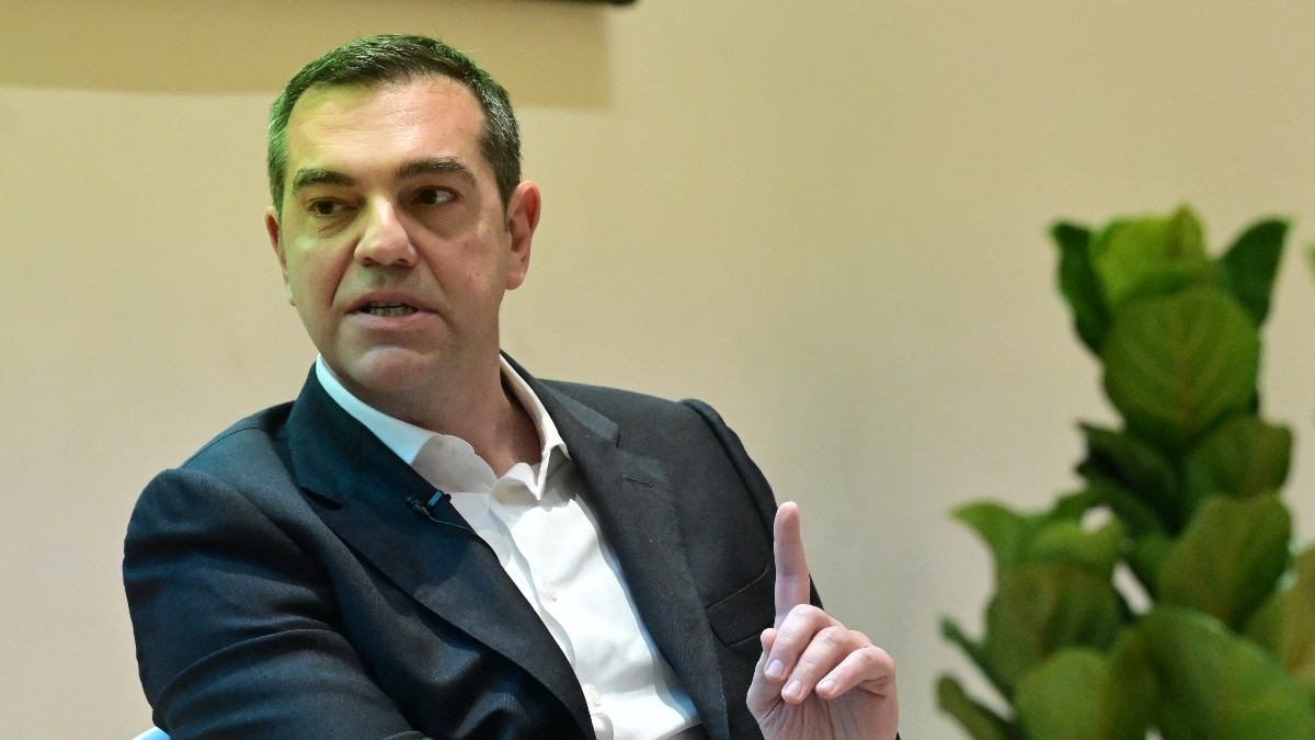 Πρώτη δημόσια τοποθέτηση Τσίπρα μετά την παραίτησή του: «Δε σκέφτηκα ούτε μια στιγμή να διαπραγματευτώ την παρουσία μας στην ΕΕ και στο ευρώ»