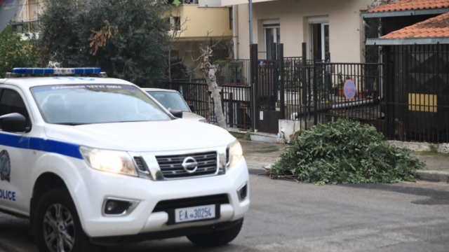 Ανατριχιαστικό περιστατικό στο Άργος: Χτύπησε με σίδερο και περιέλουσε με χλωρίνη τη σύζυγό του