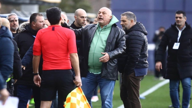 Κηφισιά: Κέρδισε στα χαρτιά το ματς με τον Βόλο, για την ρατσιστική επίθεση του Μπέου στον Τετέι
