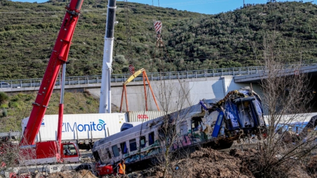 Τέμπη: Τρεις μέρες μετά, χώμα από τον τόπο της τραγωδίας μεταφέρθηκε σε ιδιωτικό οικόπεδο – Τι αποκαλύπτει δικηγόρος στο OPEN