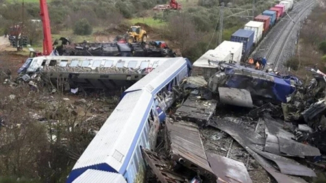 Τέμπη: Αναπάντητα ερωτήματα για τη μονταζιέρα, την αλλοίωση στοιχείων και την διοχέτευση υλικού
