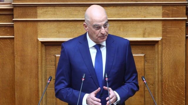 Δένδιας: «Παμε να δημιουργήσουμε μια νέα πραγματικότητα στον αέρα» – Τι θα γίνει με τα πολεμικά αεροσκάφη