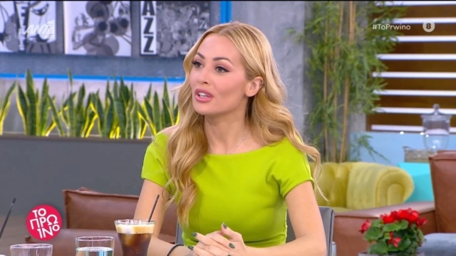 «Κόκκαλο» η Ελένη Βουλγαράκη: «Αυτός ο άντρας μού είπε να τον πατάω με τα παπούτσια μου…»