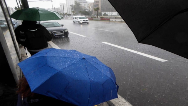 Καιρός σήμερα 09/03: Πού θα χτυπήσουν μέχρι και 18άρια, ποιες περιοχές θα δουν βροχές – Αναλυτική πρόγνωση ΕΜΥ και μετεωρολόγων (video)