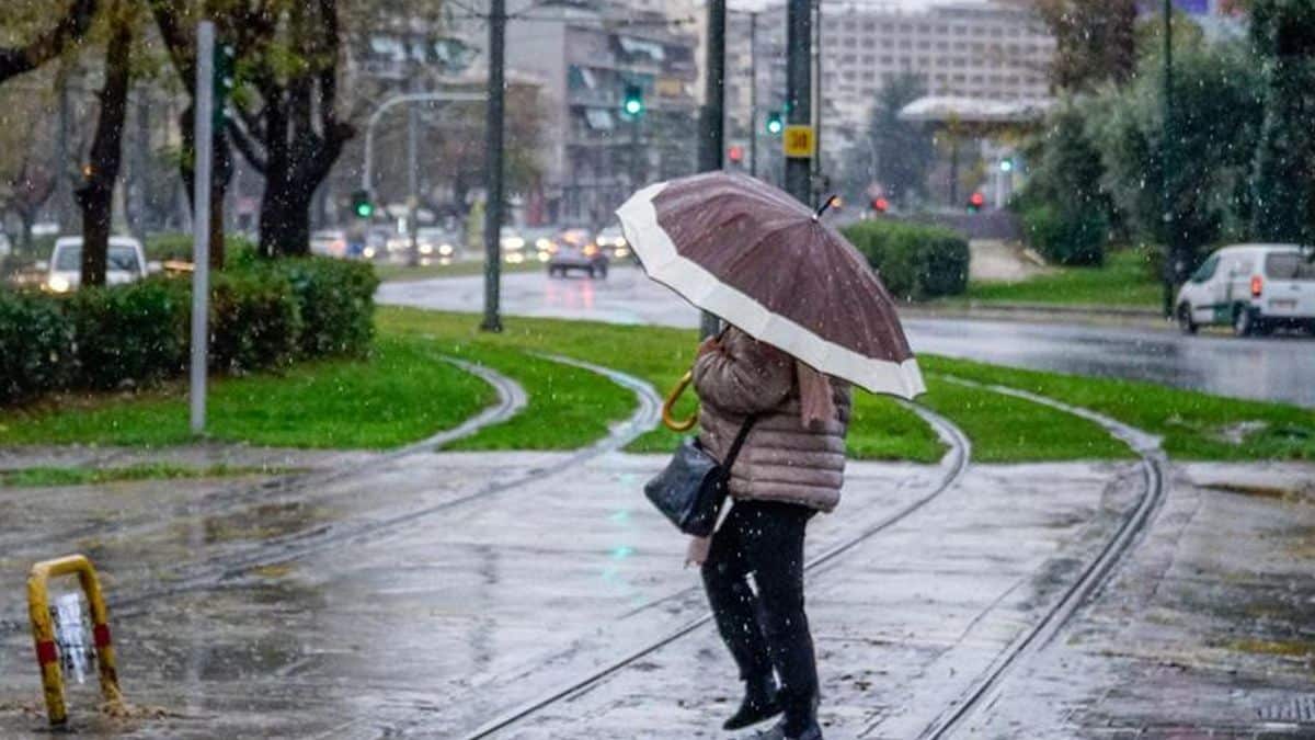 Καιρός σήμερα 7/3: Συννεφιασμένη Τσικνοπέμπτη – Που θα ρίξει βροχές και καταιγίδες (video)