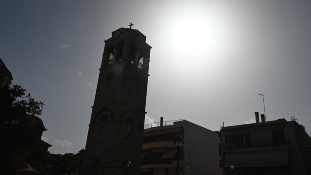 Καιρός σήμερα 30/3: Σαββατοκύριακο… με αύρα καλοκαιριού – Καθαρός ουρανός και υψηλές θερμοκρασίες
