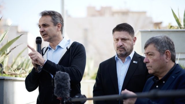 Μητσοτάκης από Ασπρόπυργο: «Τιμούμε το συμβόλαιο εμπιστοσύνης που έχουμε υπογράψει με τους πολίτες»