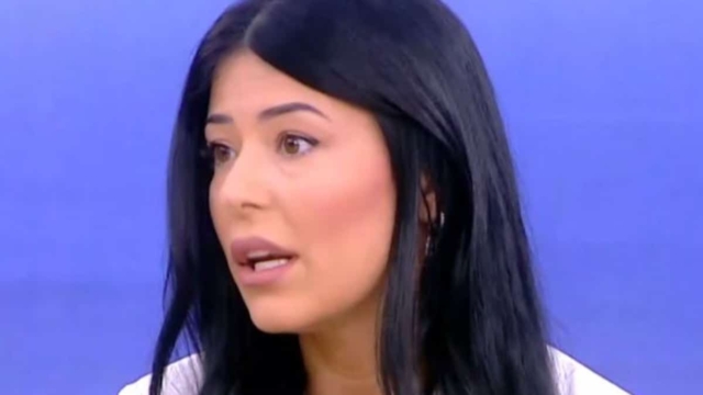 Άγριο κράξιμο Αφροδίτης Λατινοπούλου στους ομοφυλόφιλους: «Για να ντυθεί νυφούλα ο Μπάμπης και ο Μήτσος»