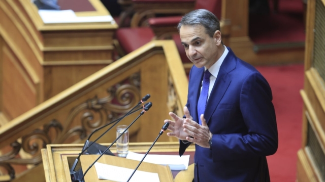 Μη κρατικά πανεπιστήμια: Αρχίζει σήμερα (6/3) η συζήτηση του νομοσχεδίου στη Βουλή – «Εμβληματική μεταρρύθμιση» λέει η κυβέρνηση