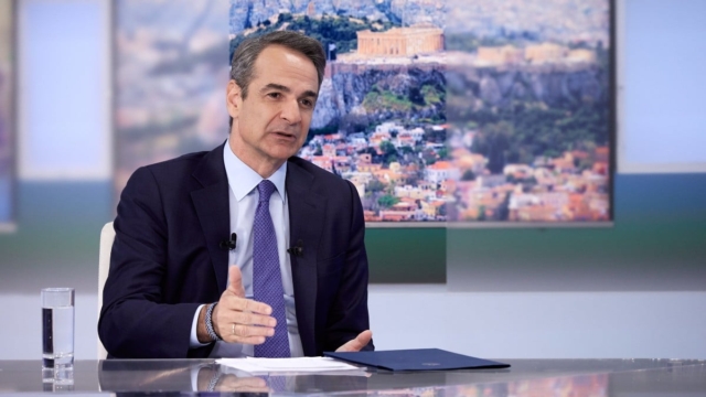 Κόντρα ΝΔ – ΣΥΡΙΖΑ με αφορμή τα αστακοκάραβα – Επίθεση και στον Βελόπουλο
