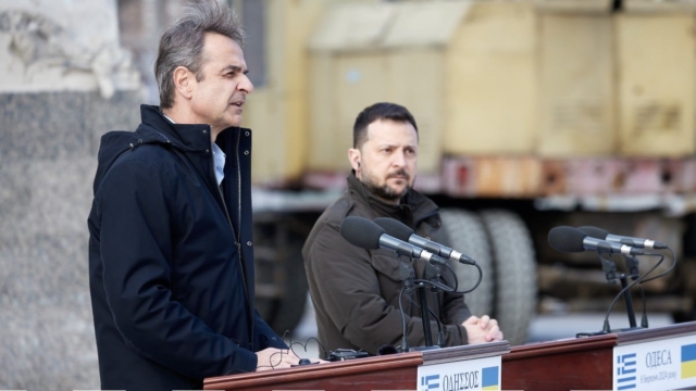 Βόμβα από διπλωματικό σύμβουλο του Ζελένσκι: «Δεν αποκλείεται στόχος του Πούτιν να ήταν ίδιος ο Μητσοτάκης»