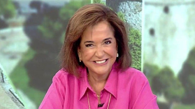 Σε πελάγη ευτυχίας η Ντόρα Μπακογιάννη – Αποκάλυψε την χαρά της με μία εικόνα