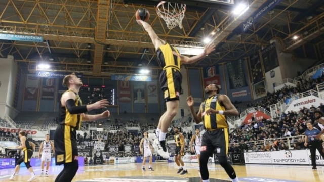 ΠΑΟΚ – ΑΕΚ 85-94: Η Ένωση έδειξε υπεροχή στη Θεσσαλονίκη και έχει το πάνω χέρι για την 6η θέση